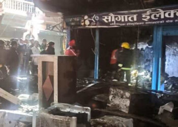 नेपालगन्जको सौगात इलेक्ट्रोनिकमा आगलागी
