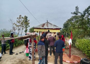 गुर्भाकोटमा प्रभु द्वारा देउती बजै गंगामाला भगवती मन्दिरमा मुर्ती दान