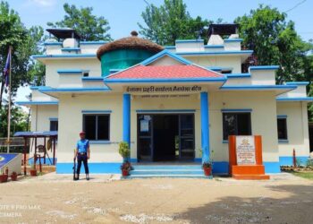 ४० हजार घुस सहित पक्राउ परे इप्रका मैनापोखरका सई