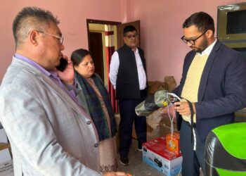 विपद् पूर्वतयारीमा गुर्भाकोटको फड्को : EOC सुदृढिकरणका लागि अत्यावश्यक सामग्री हस्तान्तरण