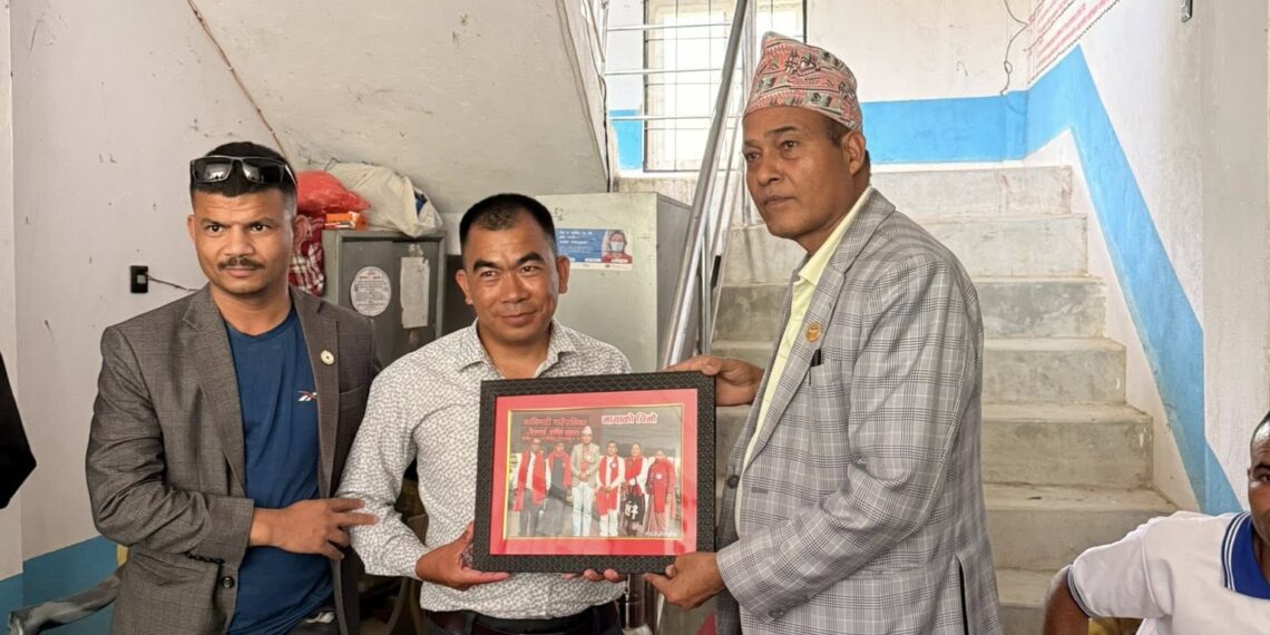 कालिमाटी ६ मा नागरिक संवाद सम्पन्न, उत्कृष्ट SEE विद्यार्थी सम्मानित